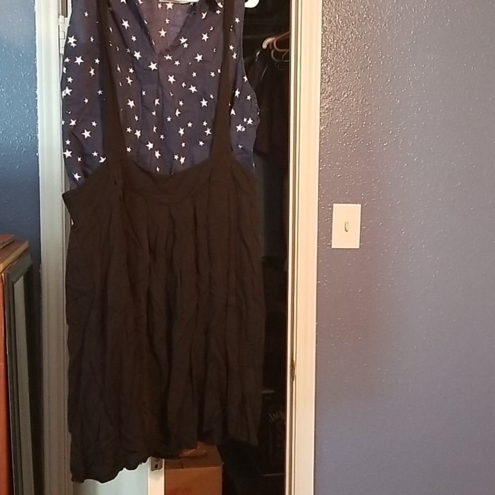 Suspender skirt